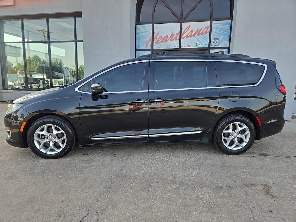 used 2017 Chrysler Pacifica car, priced at $7,988