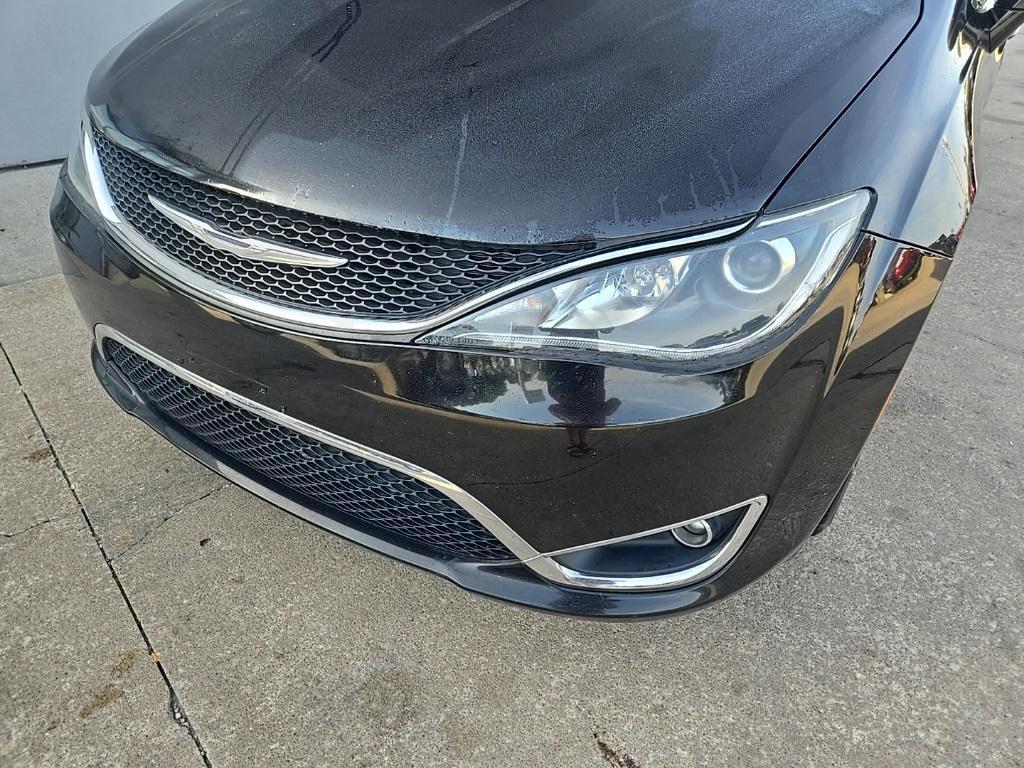 used 2017 Chrysler Pacifica car, priced at $7,988