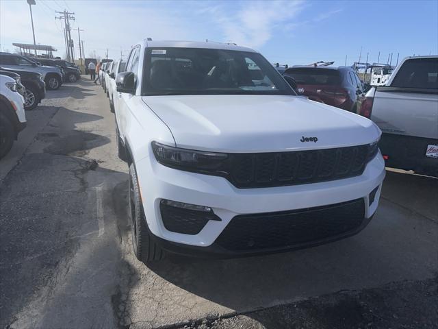 new 2025 Jeep Grand Cherokee car, priced at $47,580