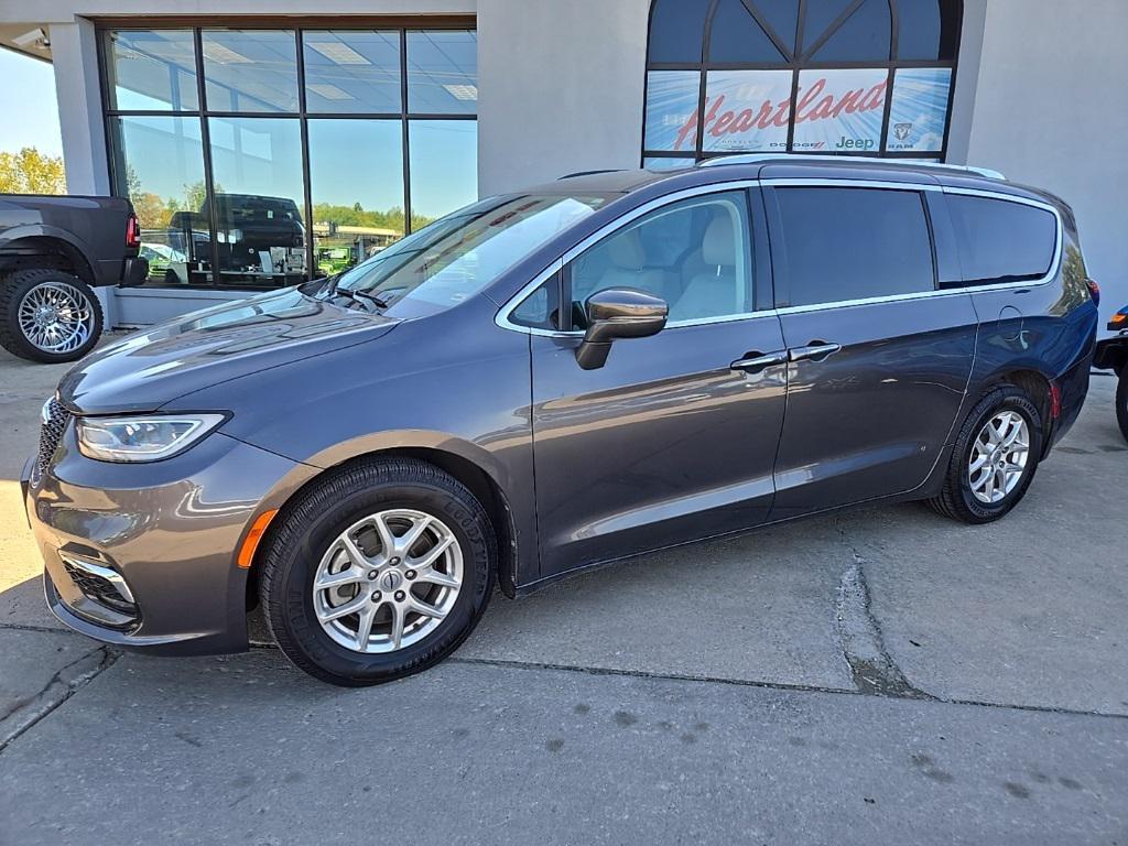 used 2021 Chrysler Pacifica car, priced at $24,988