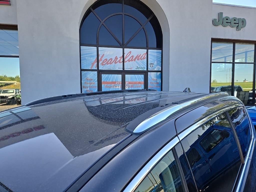 used 2021 Chrysler Pacifica car, priced at $24,988