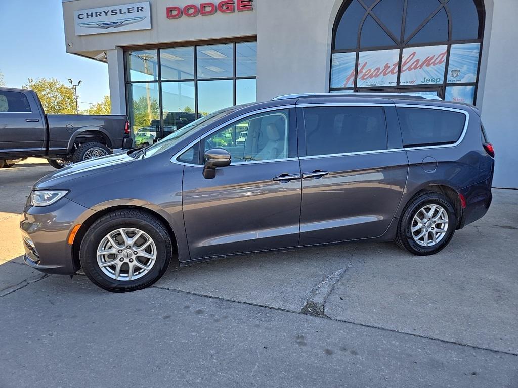 used 2021 Chrysler Pacifica car, priced at $24,988