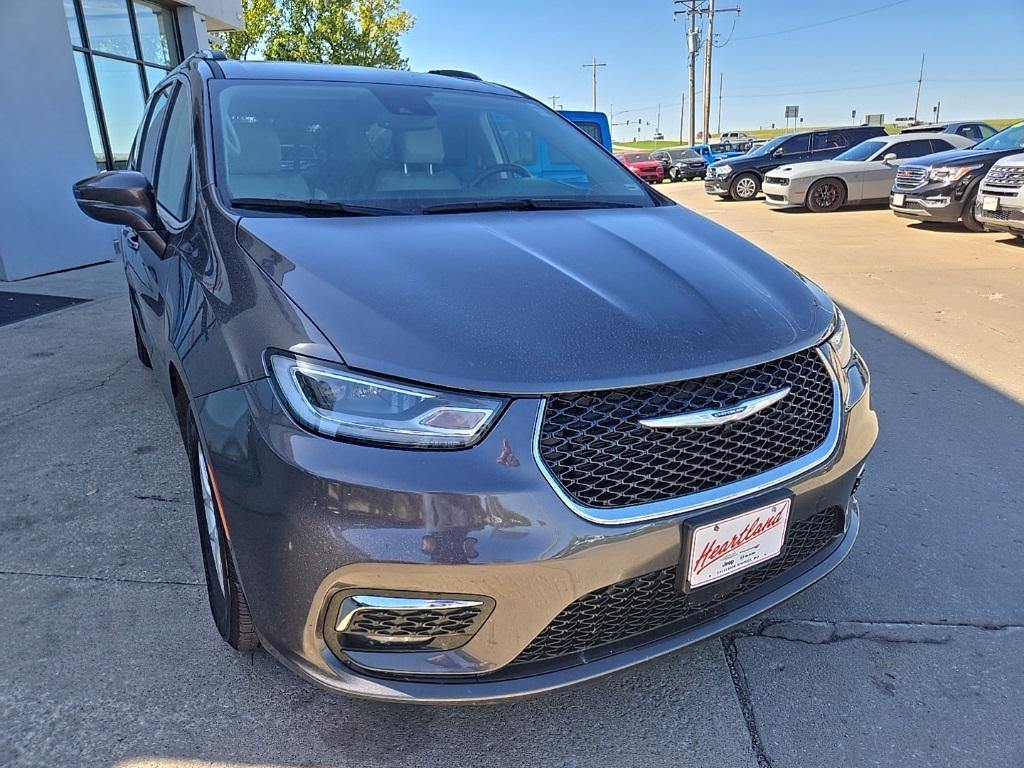 used 2021 Chrysler Pacifica car, priced at $24,988
