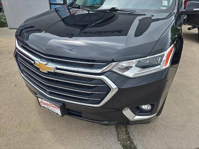 used 2020 Chevrolet Traverse car, priced at $23,988