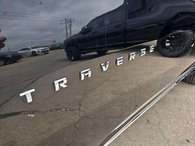 used 2020 Chevrolet Traverse car, priced at $23,988