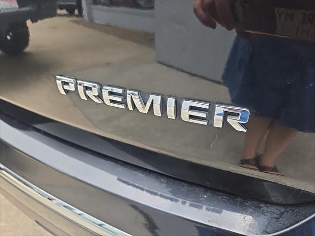 used 2020 Chevrolet Traverse car, priced at $23,988