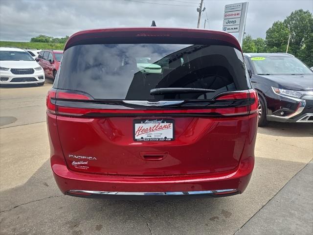 new 2025 Chrysler Pacifica car, priced at $41,500
