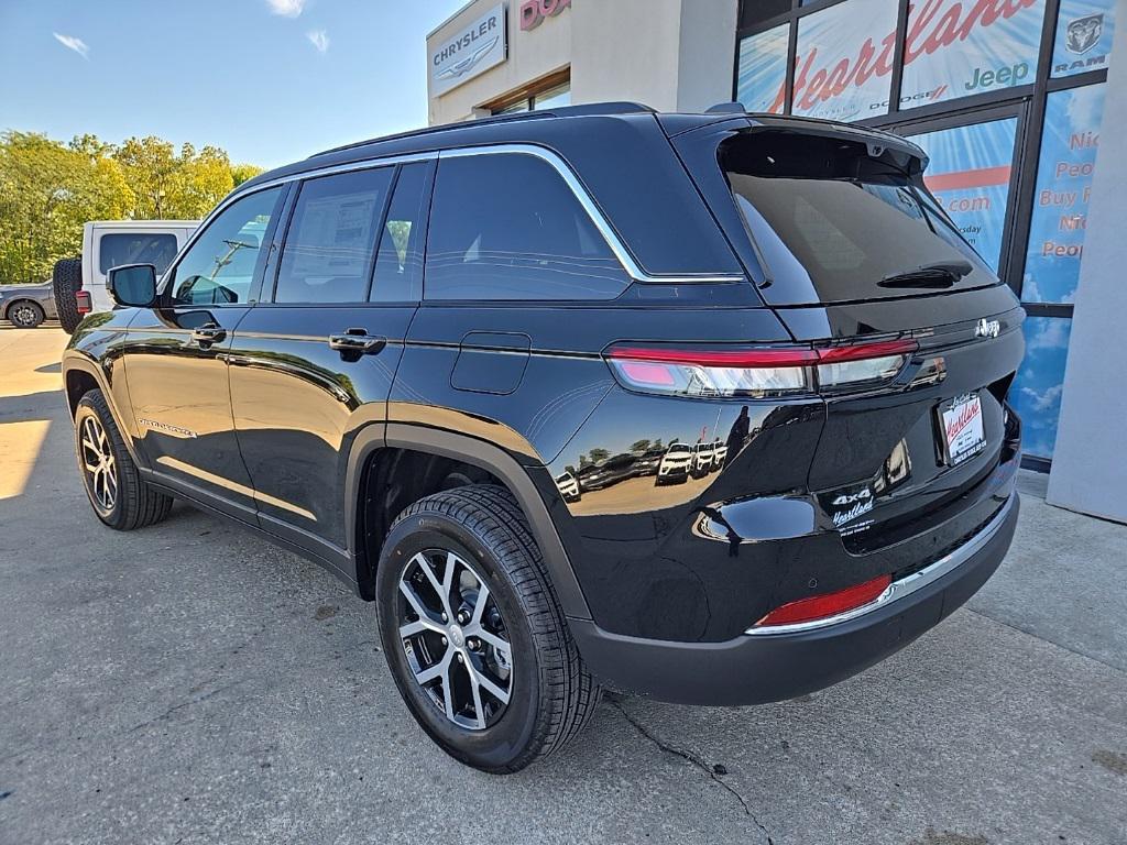 new 2025 Jeep Grand Cherokee car, priced at $45,767