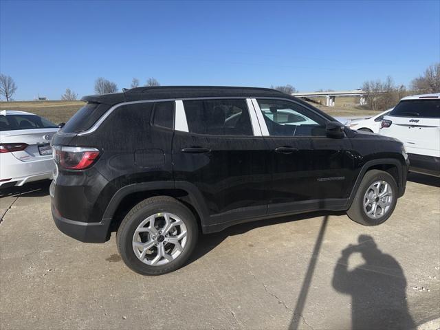 new 2025 Jeep Compass car, priced at $25,533