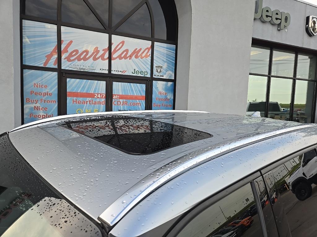used 2021 Toyota Highlander car, priced at $27,988