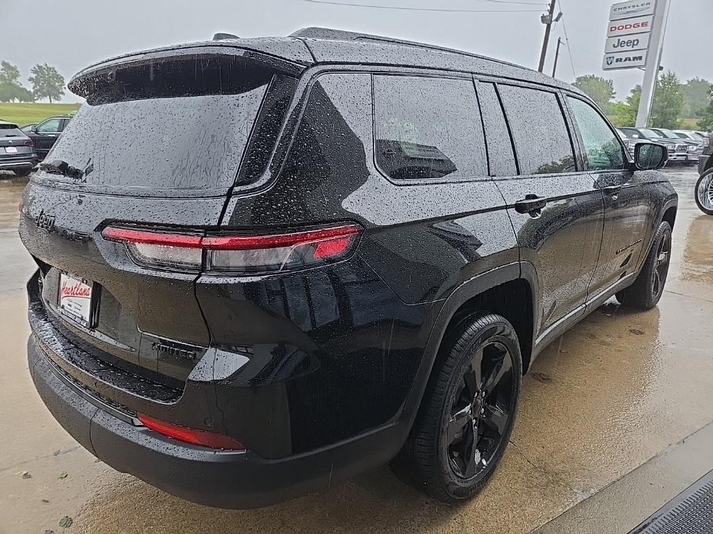 new 2025 Jeep Grand Cherokee car, priced at $49,791