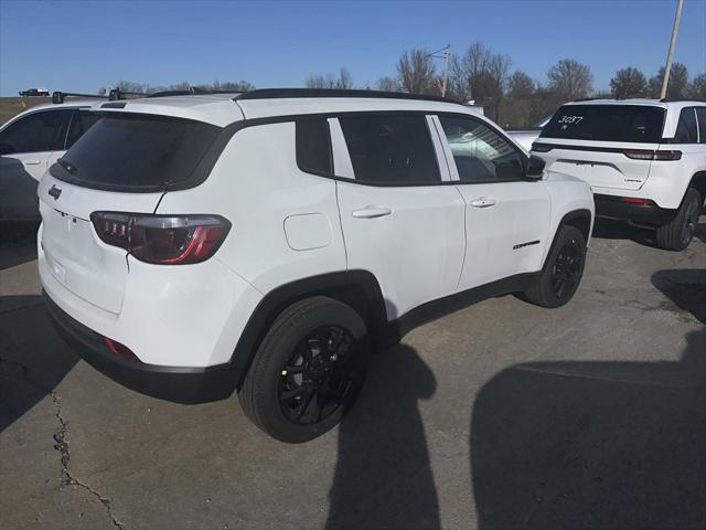 new 2025 Jeep Compass car, priced at $27,500