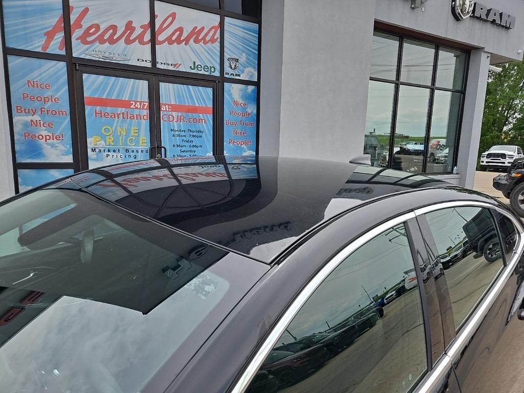 used 2018 Chevrolet Malibu car, priced at $15,988