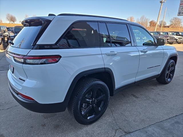 new 2025 Jeep Grand Cherokee car, priced at $46,009