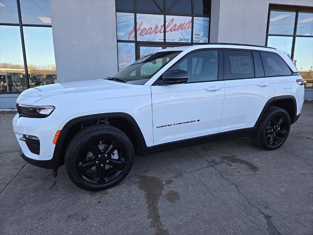 new 2025 Jeep Grand Cherokee car, priced at $46,009