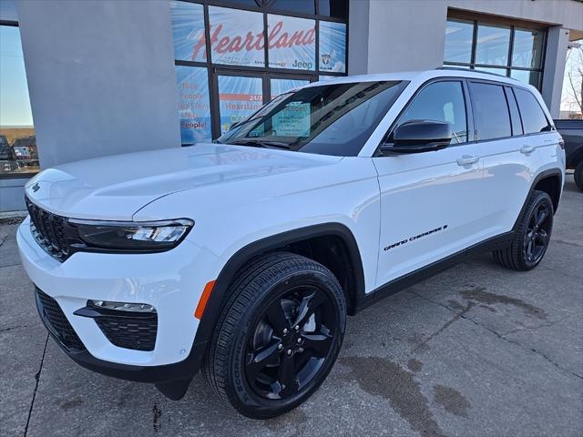 new 2025 Jeep Grand Cherokee car, priced at $46,009