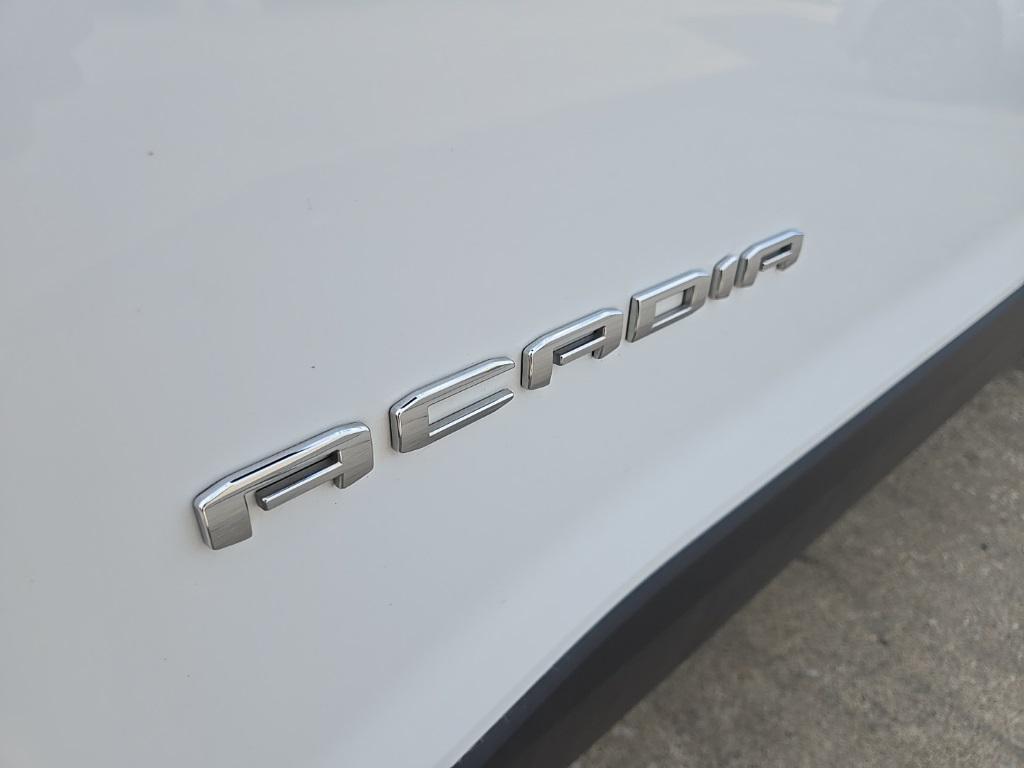 used 2022 GMC Acadia car, priced at $24,500