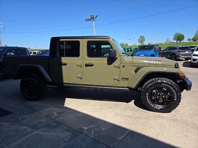 new 2025 Jeep Gladiator car, priced at $46,743