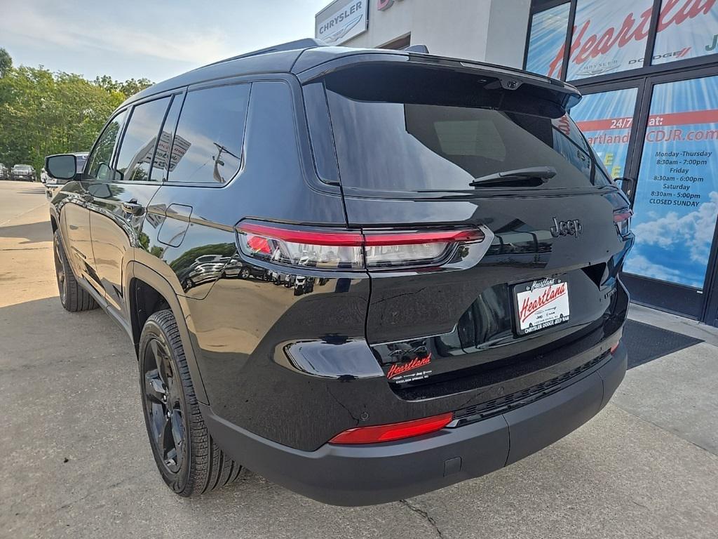 new 2025 Jeep Grand Cherokee car, priced at $49,791