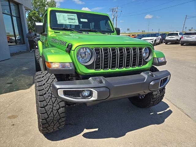 new 2025 Jeep Gladiator car, priced at $52,157