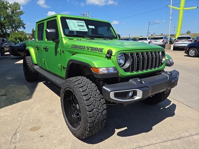 new 2025 Jeep Gladiator car, priced at $52,157