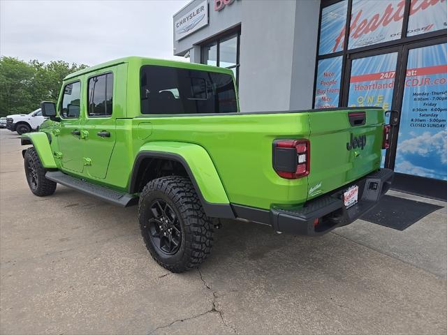 new 2025 Jeep Gladiator car, priced at $45,157