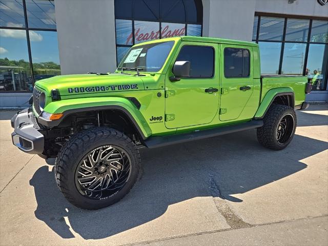 new 2025 Jeep Gladiator car, priced at $52,157