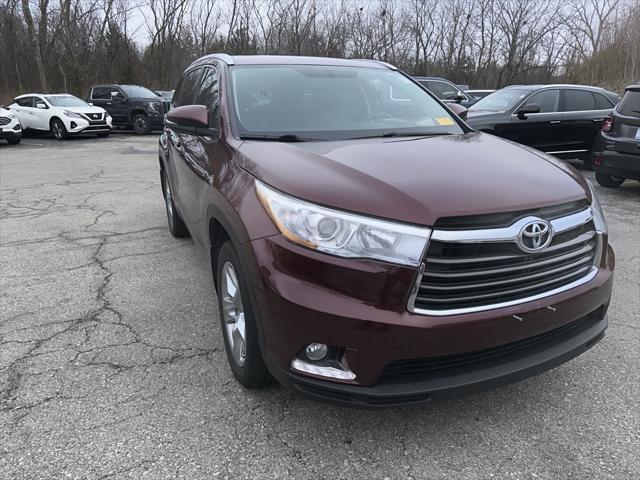 used 2014 Toyota Highlander car, priced at $16,488