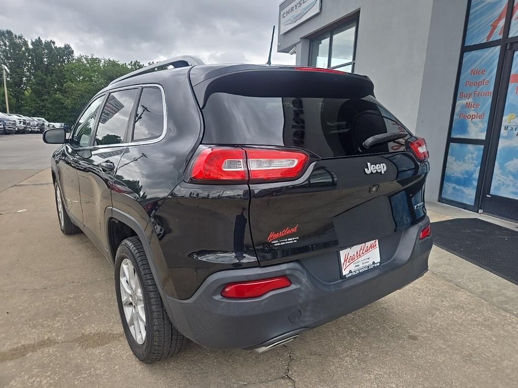 used 2016 Jeep Cherokee car, priced at $11,988