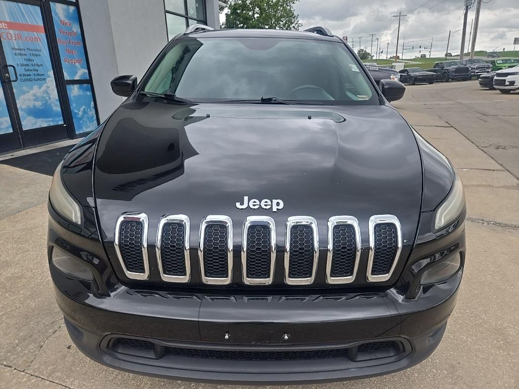 used 2016 Jeep Cherokee car, priced at $11,988