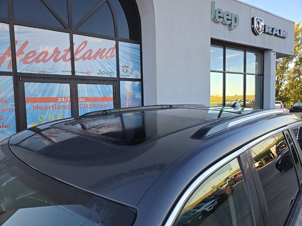 used 2022 Jeep Grand Cherokee L car, priced at $30,799