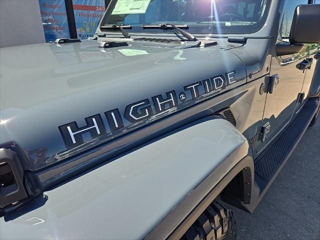 new 2025 Jeep Gladiator car, priced at $44,160