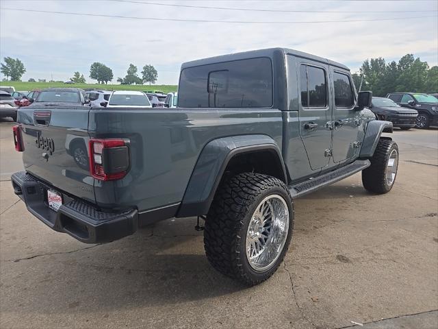 new 2025 Jeep Gladiator car, priced at $44,160