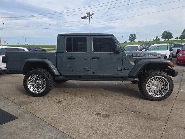 new 2025 Jeep Gladiator car, priced at $44,160