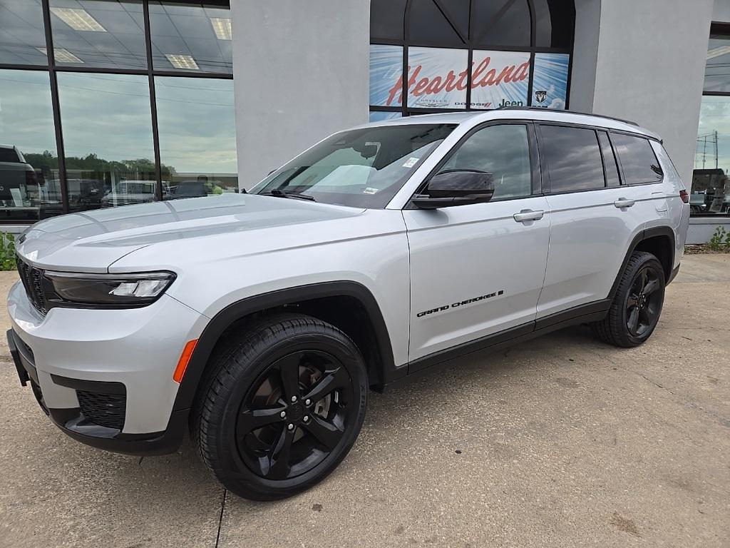 used 2022 Jeep Grand Cherokee L car, priced at $32,988