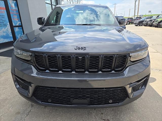 new 2025 Jeep Grand Cherokee car, priced at $50,750