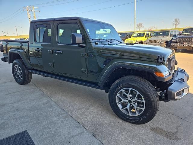 new 2024 Jeep Gladiator car, priced at $47,913