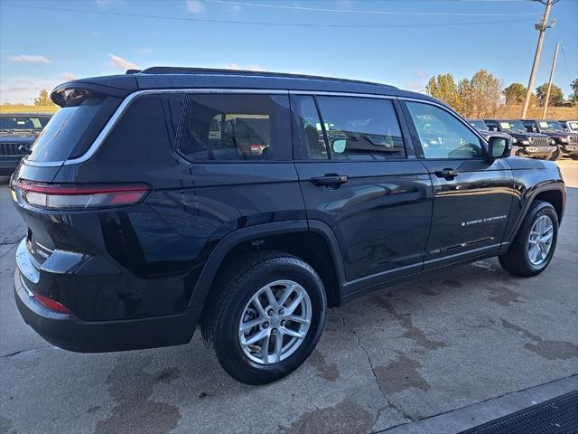 new 2025 Jeep Grand Cherokee car, priced at $38,743