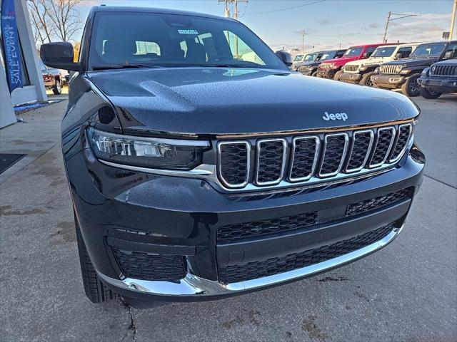 new 2025 Jeep Grand Cherokee car, priced at $38,743