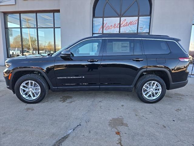 new 2025 Jeep Grand Cherokee car, priced at $38,743