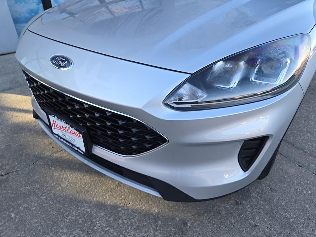 used 2020 Ford Escape car, priced at $12,995