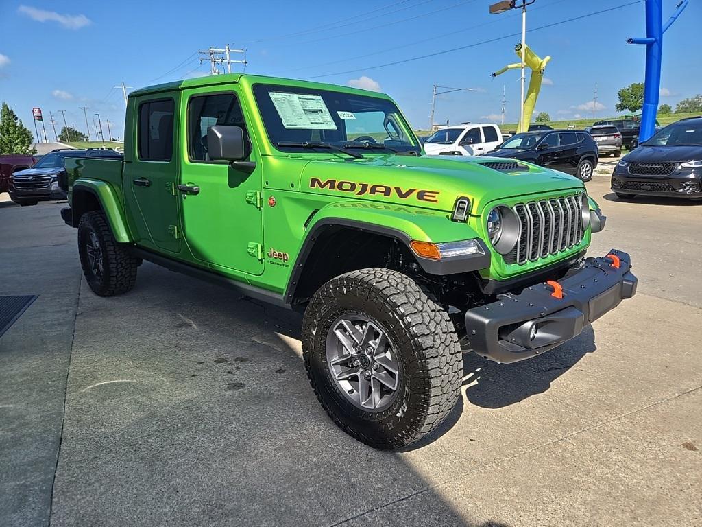 new 2025 Jeep Gladiator car, priced at $53,116