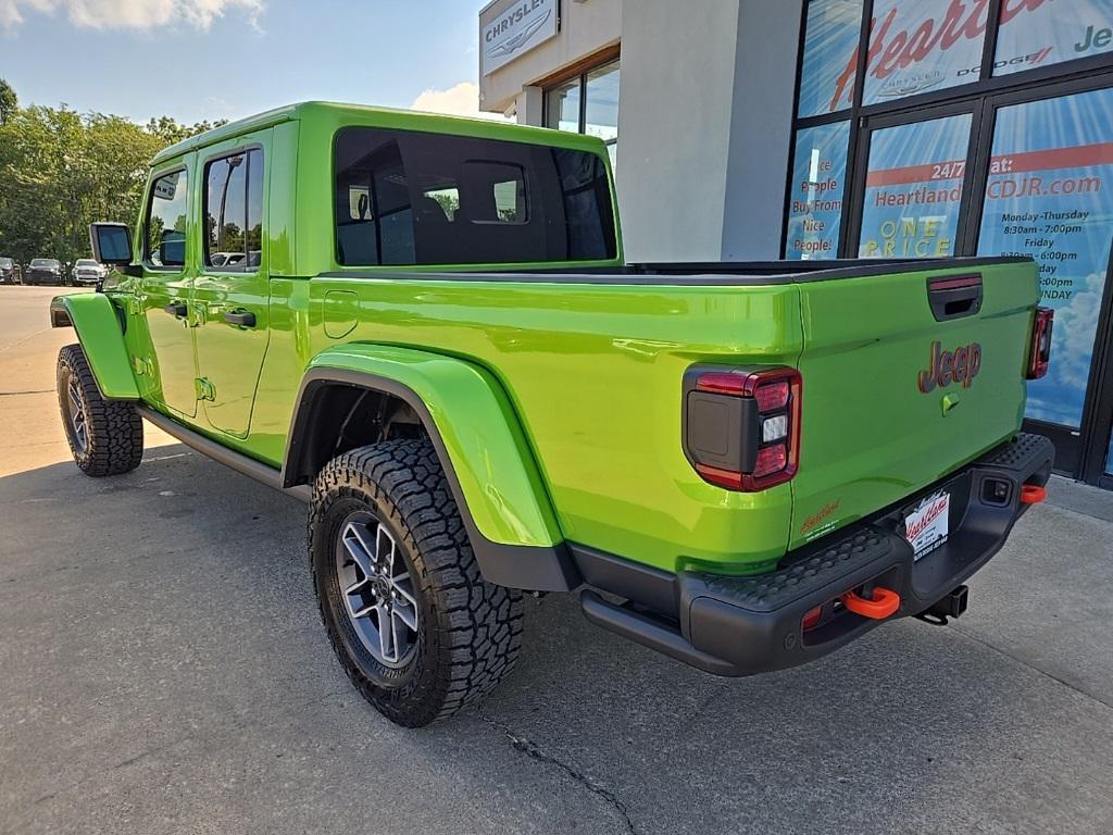 new 2025 Jeep Gladiator car, priced at $53,116