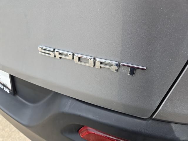 used 2015 Jeep Cherokee car, priced at $11,988