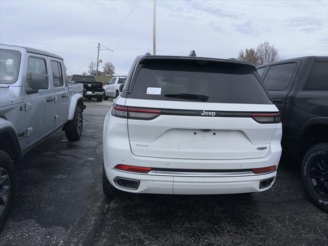 new 2025 Jeep Grand Cherokee car, priced at $59,995