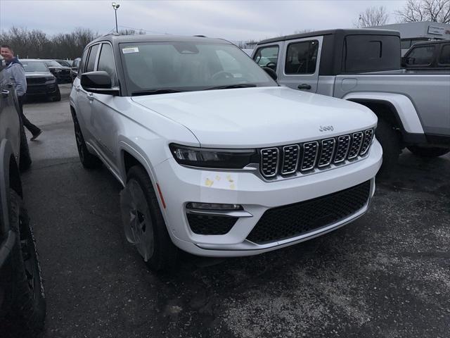 new 2025 Jeep Grand Cherokee car, priced at $59,995