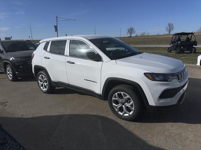 new 2025 Jeep Compass car, priced at $25,500