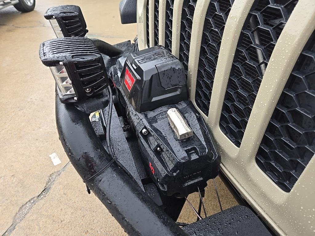 used 2020 Jeep Gladiator car, priced at $29,988