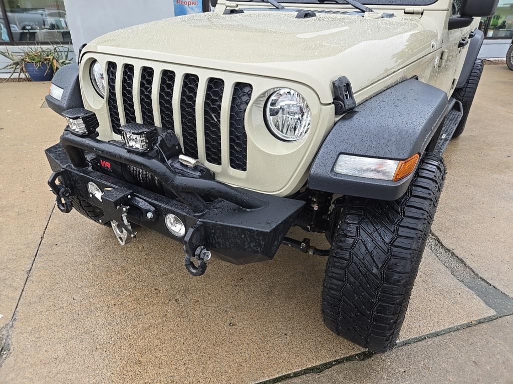 used 2020 Jeep Gladiator car, priced at $29,988