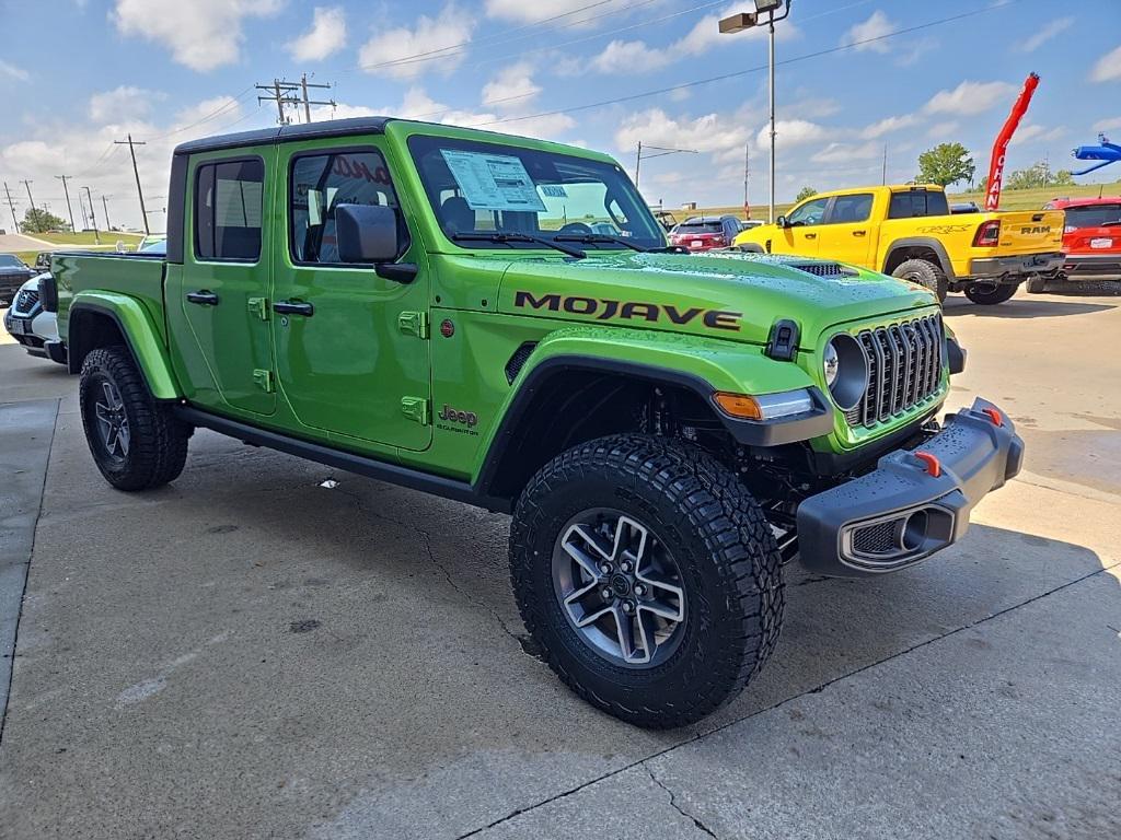 new 2025 Jeep Gladiator car, priced at $49,555